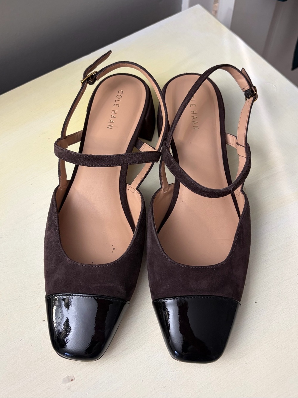 Cole Haan Women’s Brown Pela Block Heel Slingback Pumps with Black Patent Toe - Picture 2 of 6